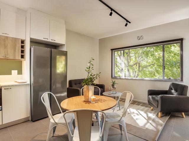 3 Bedroom Flat To Let in Stellenbosch Central
