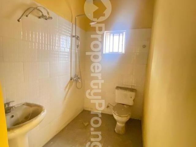 3 Bedroom Flat / Apartment in Ketu Kosofe/Ikosi Lagos | Flat / Apartment for sale in kosofe ikosi | Flat / Apartment in kosofe ikosi | 3 Bedroom | PropertyPro Nigeria