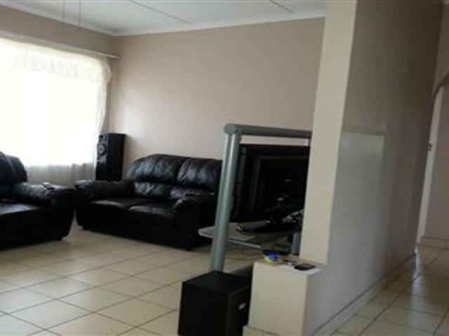 3 Bedroom flat for sale in Glenwood, Durban