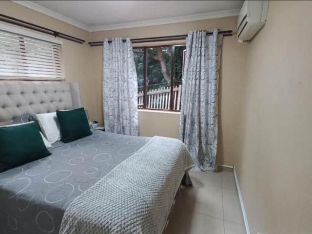 3 Bedroom flat for sale in Montclair, Durban