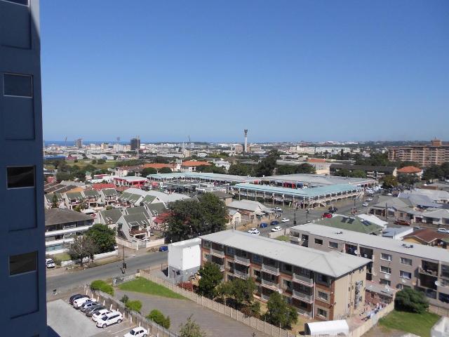 3 Bedroom Flat For Sale in Southernwood