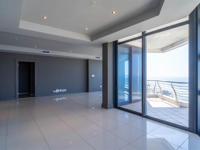 3 Bedroom Flat in Umhlanga Rocks