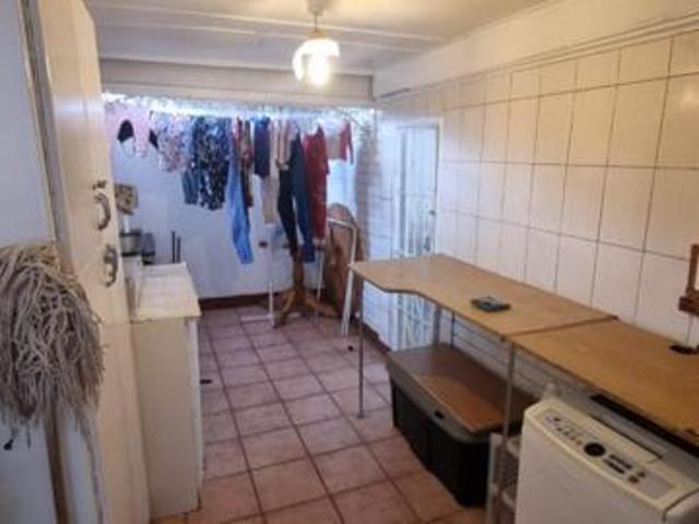 3 Bedroom Flat in Adamayview