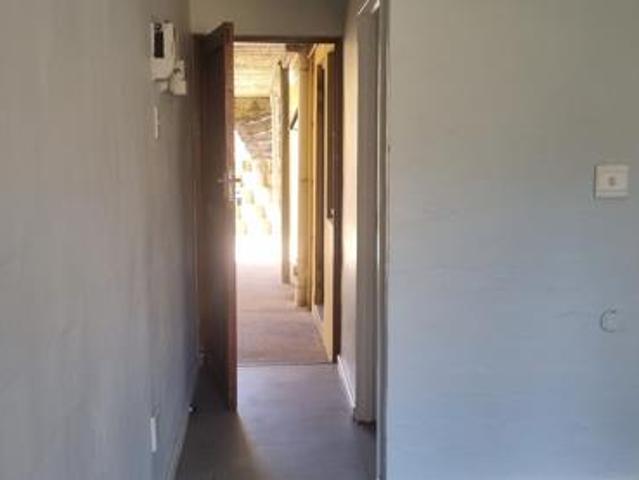 3 Bedroom Flat in Amalinda