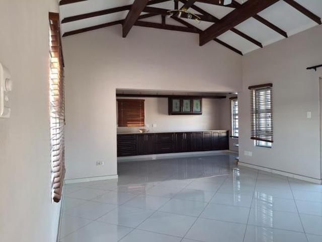 3 Bedroom Flat in Arboretum
