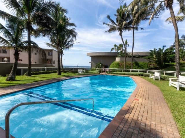 3 Bedroom Flat in Compensation Beach