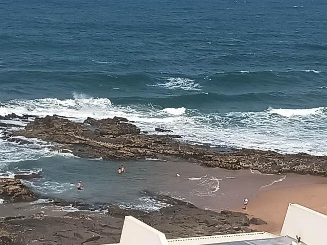 3 Bedroom Flat in Compensation Beach