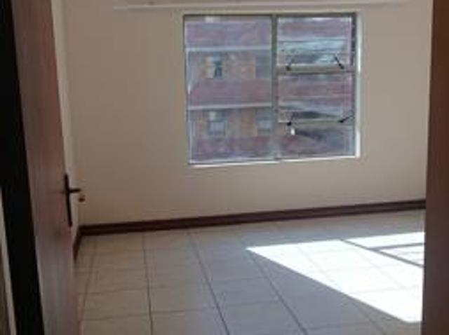 3 Bedroom Flat in Hatfield