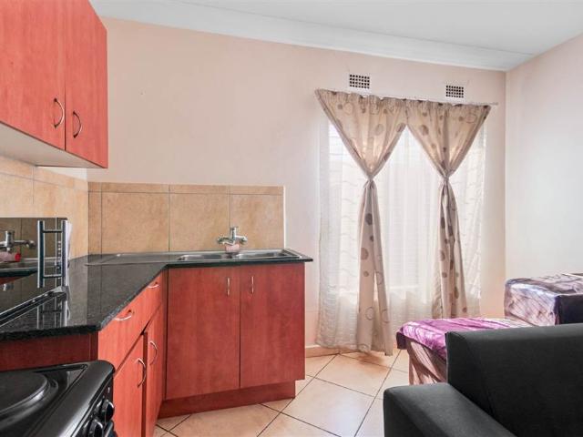 3 Bedroom Flat in Jabulani