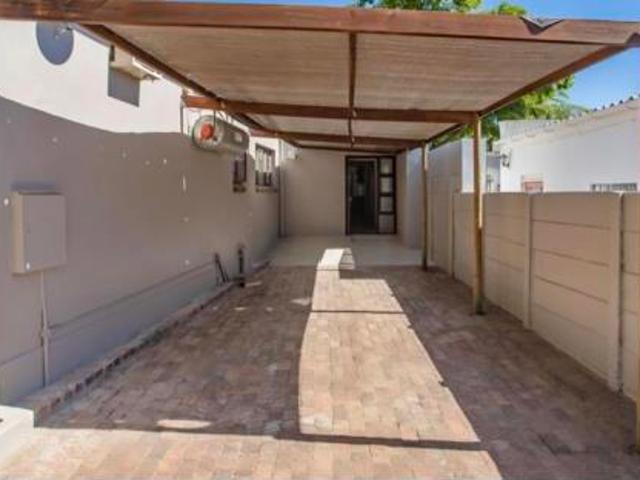 3 Bedroom Flat in Northern Paarl