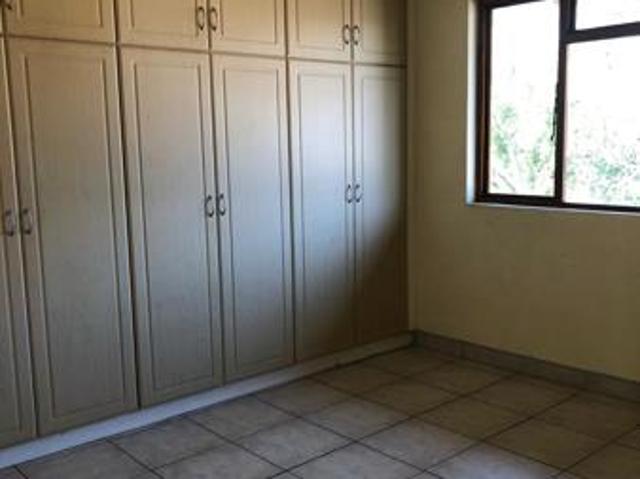 3 Bedroom Flat in Pelham