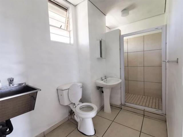 3 Bedroom Flat in President Ridge