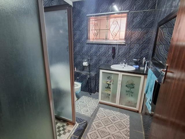 3 Bedroom Freehold For Sale in Pinati