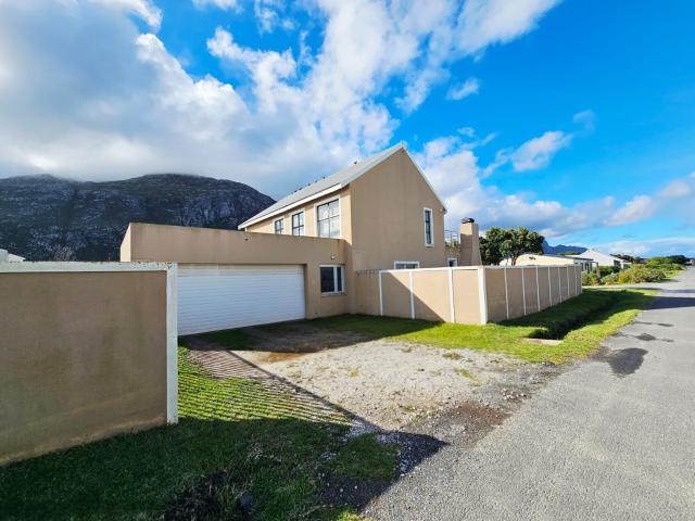 3 Bedroom Freestanding Rented in Bettys Bay