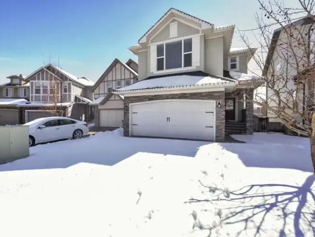 3 Bedroom House Calgary AB 101639045