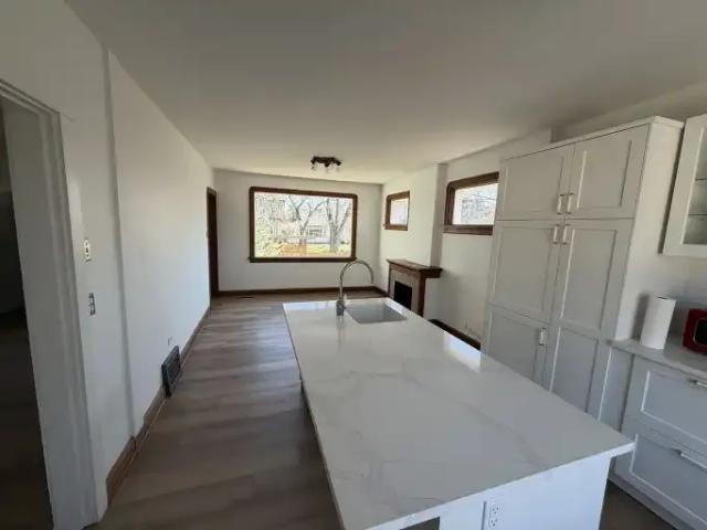 3 Bedroom House Calgary AB 101828031