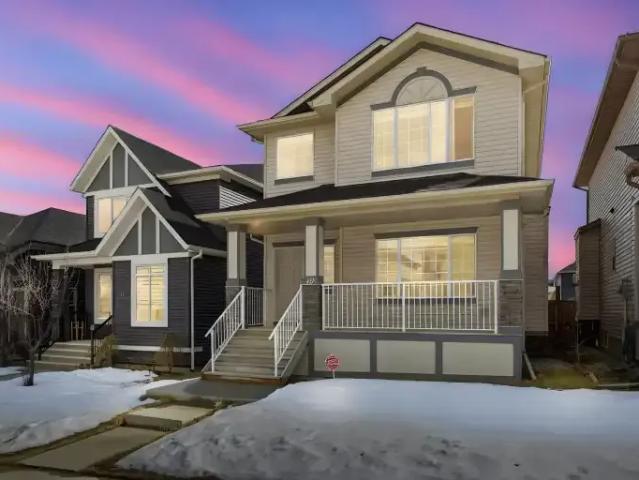 3 Bedroom House Calgary AB 102846208