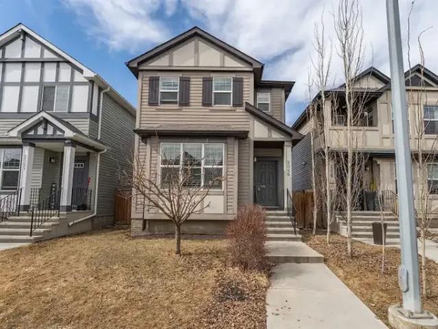 3 Bedroom House Calgary AB 102847050