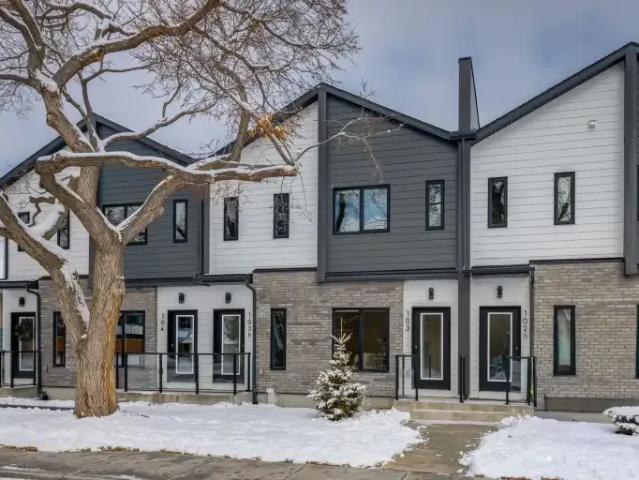 3 Bedroom House Calgary AB 103770611