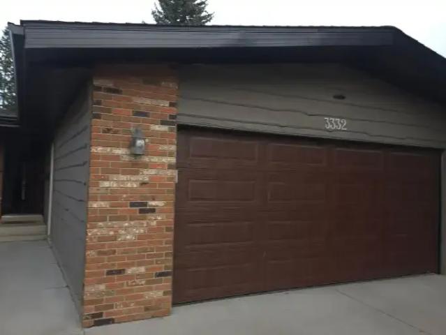 3 Bedroom House Calgary AB 103151704