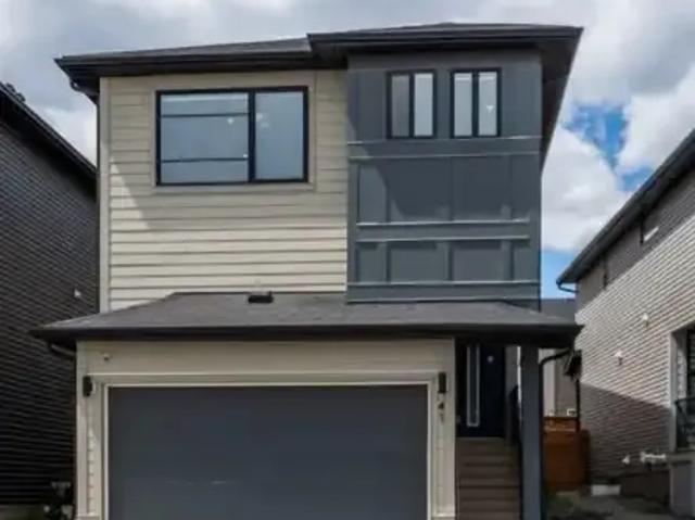 3 Bedroom House Calgary AB 103354923