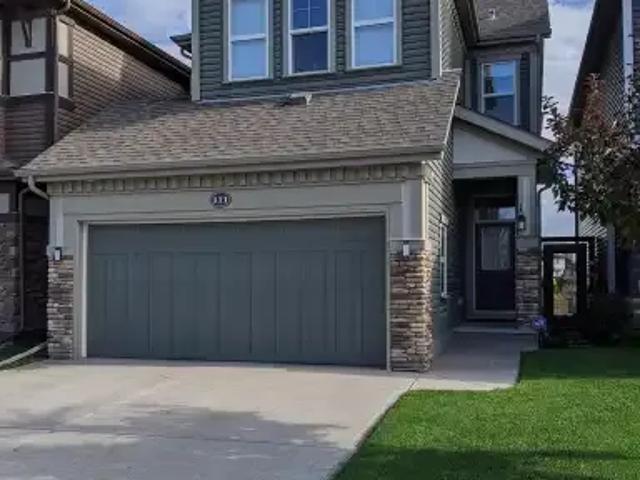 3 Bedroom House Calgary AB 104535327