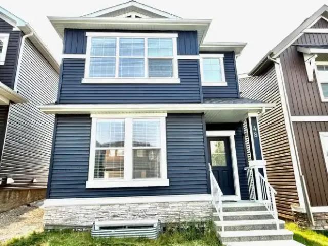 3 Bedroom House Calgary AB 104681996