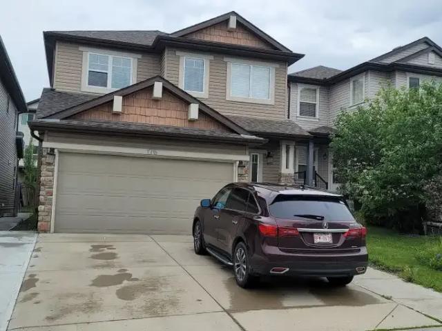 3 Bedroom House Calgary AB 104753953