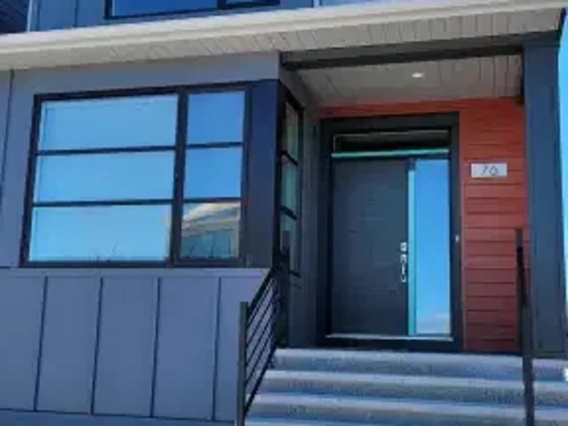 3 Bedroom House Calgary AB 104178826