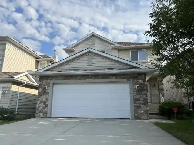 3 Bedroom House Calgary AB 104180682