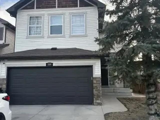 3 Bedroom House Calgary AB 104181797