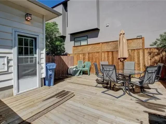 3 Bedroom House Calgary AB 104292228