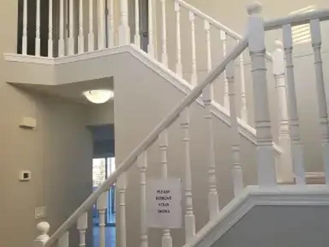 3 Bedroom House Calgary AB 105282041