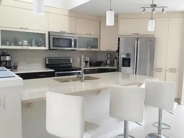 3 Bedroom House Calgary AB LS101948338