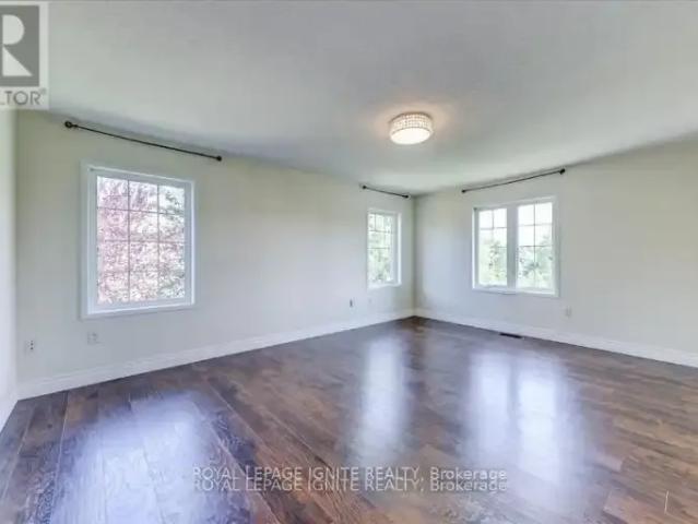 3 Bedroom House Ajax ON 102847348