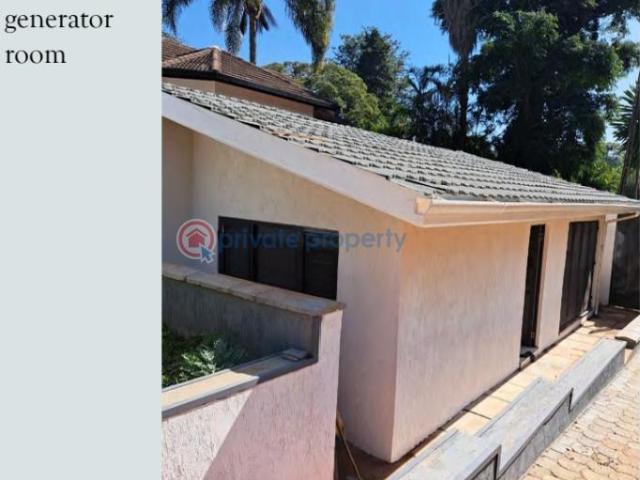 3 Bedroom House All Ensuite With Office/dsq On Half Acre In Kilimani