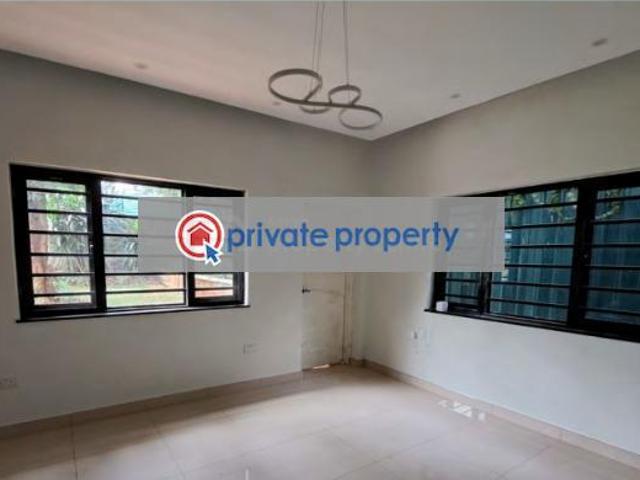 3 Bedroom House All Ensuite With Office/dsq On Half Acre In Kilimani