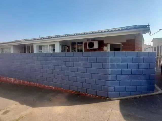 3 Bedroom House Austerville Austerville 103377942