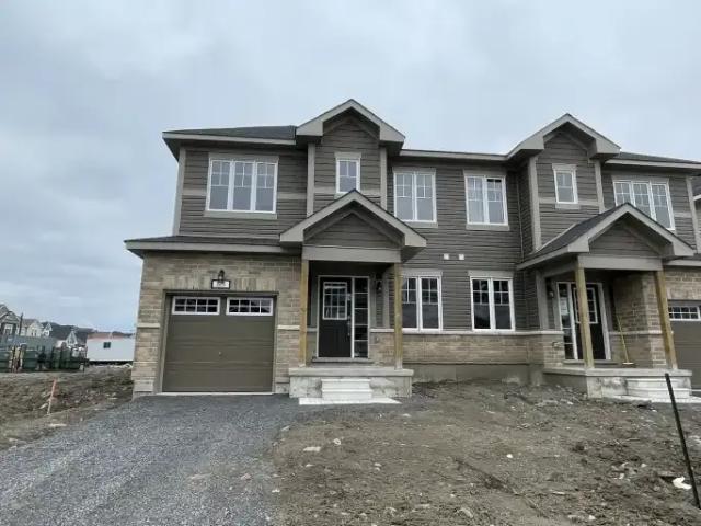 3 Bedroom House Bath ON 102551543