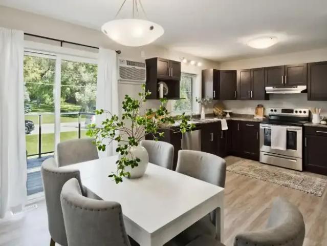 3 Bedroom House Blumenort MB 104036234