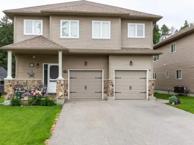 3 Bedroom House Bracebridge ON 94328822