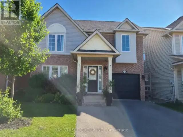 3 Bedroom House Burlington ON 103840276