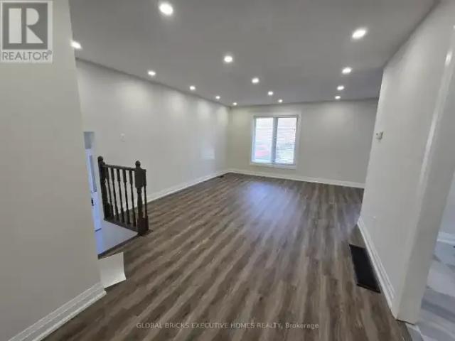 3 Bedroom House Burlington ON LS102204186