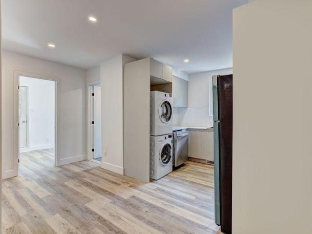 3 Bedroom House Burnaby BC 105135783