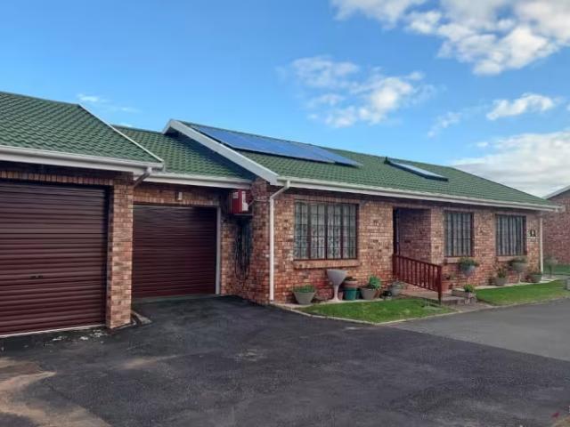 3 Bedroom House Gonubie North Gonubie North 103177119