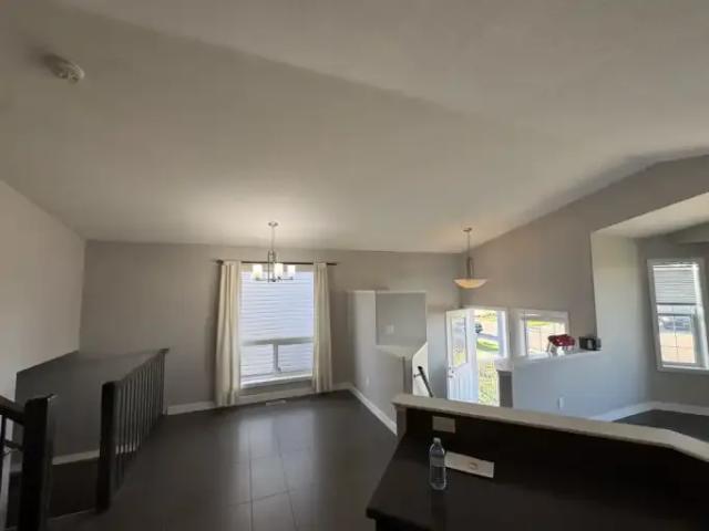 3 Bedroom House Grande Prairie AB 105086793