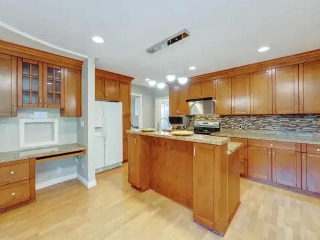 3 Bedroom House Delta BC 105186042