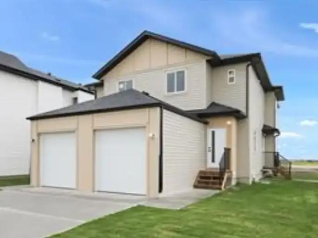 3 Bedroom House Didsbury AB LS102143832