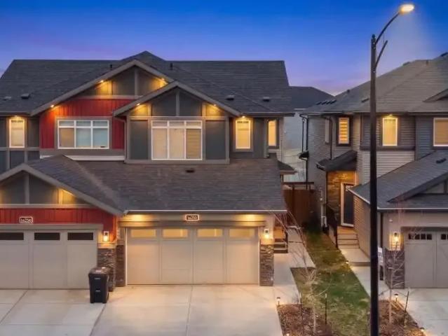 3 Bedroom House Edmonton AB 104182696