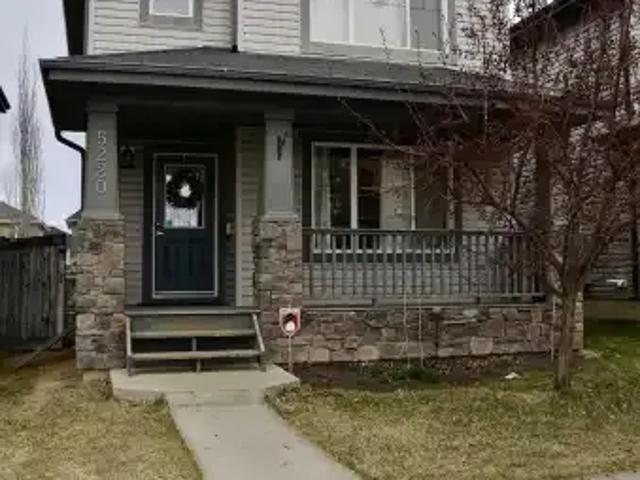 3 Bedroom House Edmonton AB 102847334